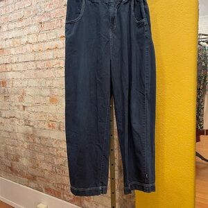 Molo EUC organic cotton Danish jeans. Great style. Soft denim 176 = Size M